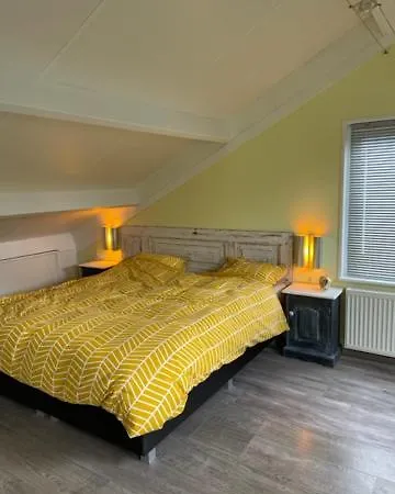 Appartamento Onder De Pannen Stavoren Esterno foto