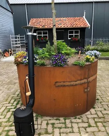 Appartamento Onder De Pannen Stavoren Esterno foto
