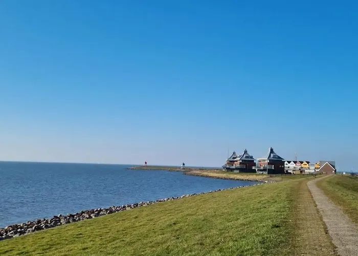 Onder De Pannen